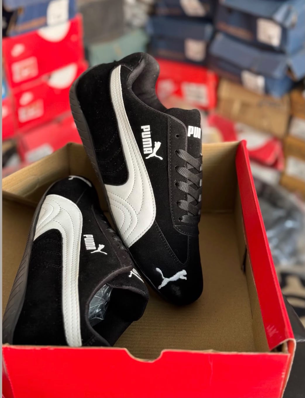 Speedcat Sneakers