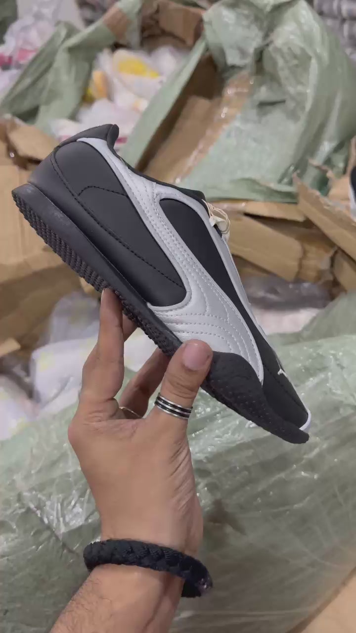 Speedcat Sneakers