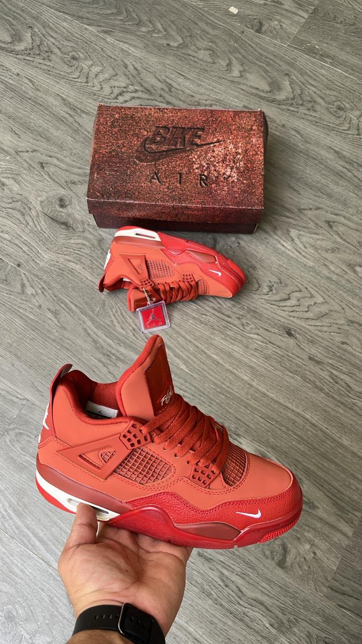 Air Jordan 4