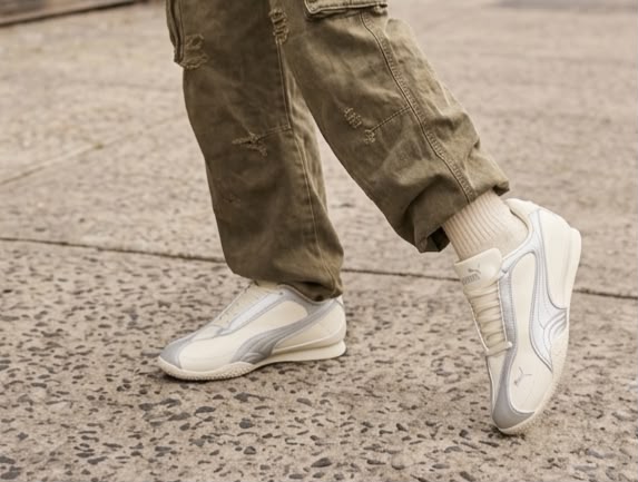 Speedcat Sneakers